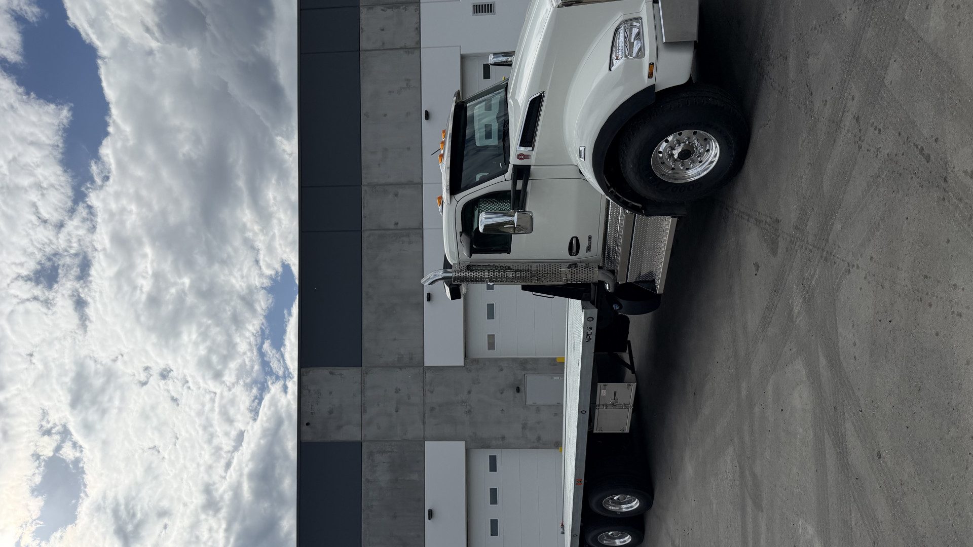 Truck